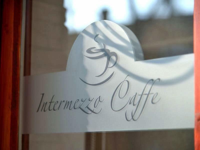 Bed&Breakfast Intermezzo Caffe Kikinda Buitenkant foto